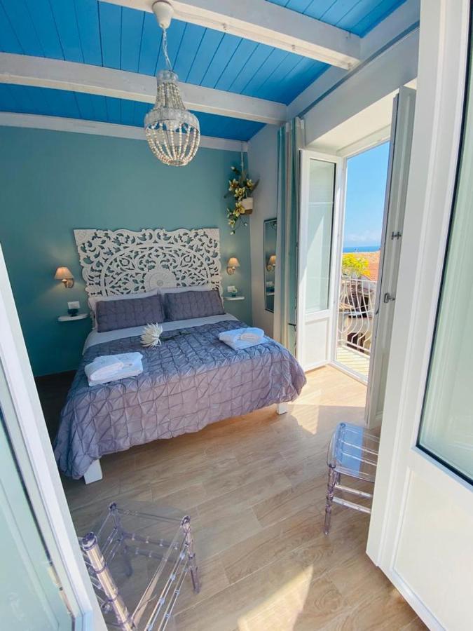 Fior Dei Carmeliti Rooms And Parking Tropea Exterior foto